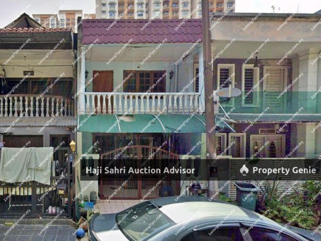 Terraced House for rent in Country Heights Damansara, Kuala Lumpur