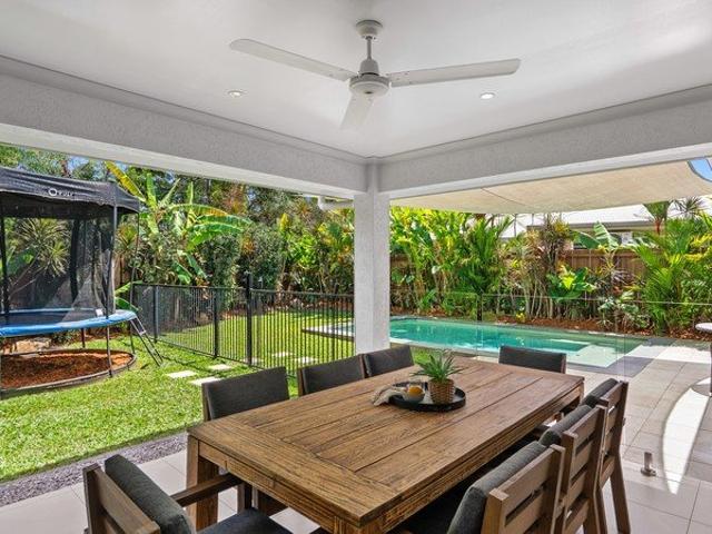 House for sale in Kewarra Beach, Queensland