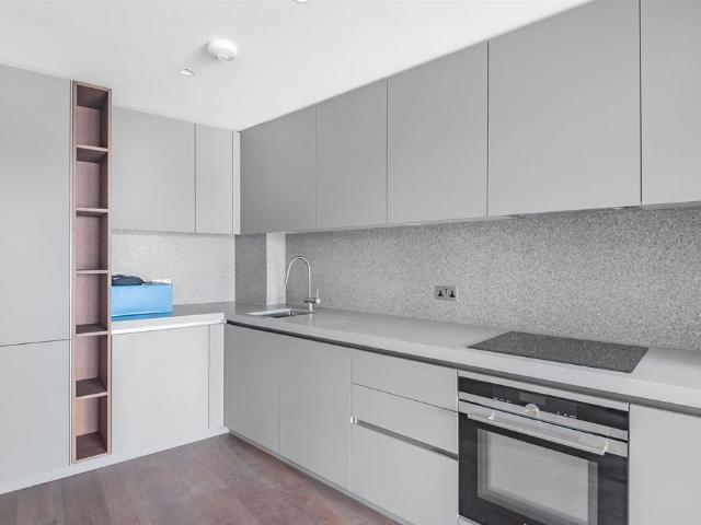 Apartment for rent in Greenwich Peninsula, Greater London