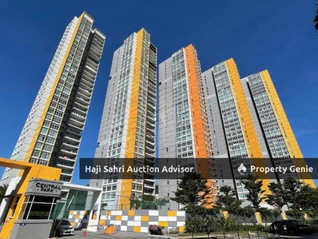 Penthouse for rent in Taman Gelugor, George Town