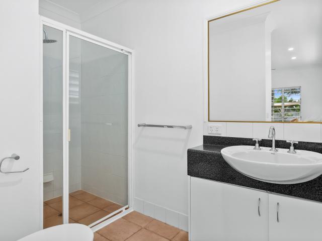 House for sale in Yorkeys Knob, Queensland