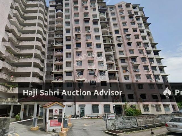 Flat for rent in Mukim 13, Georgetown