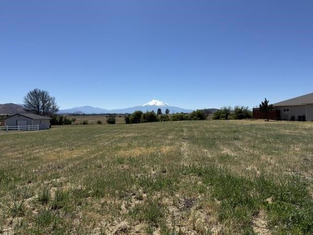 Land for sale in Montague, California
