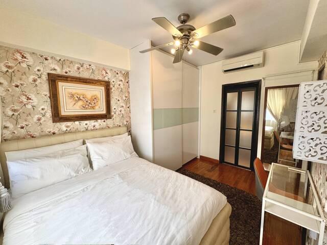 Room for rent in 12 Central, Toa Payoh