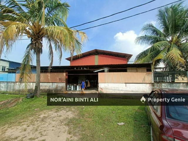Warehouse for sale in Pahang