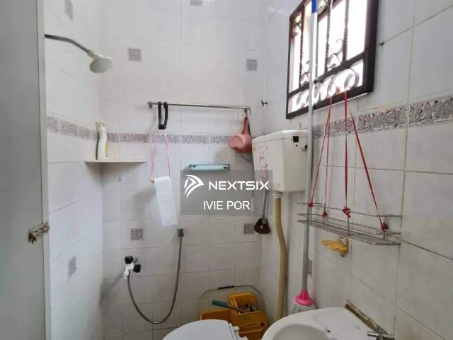 Warehouse for rent in Shah Alam, Petaling