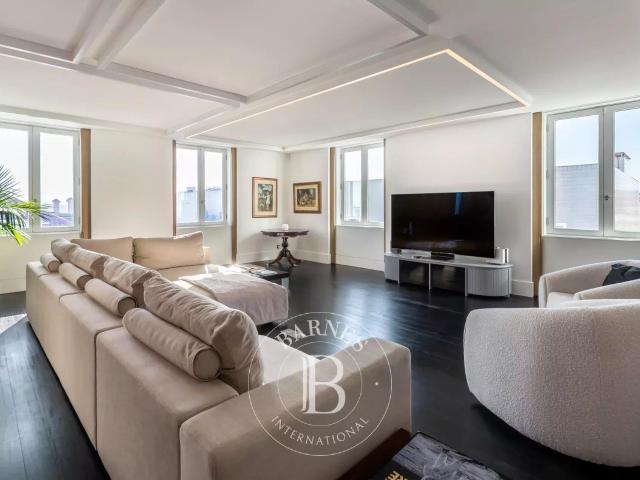 Apartamento venda em Misericórdia, Lisboa