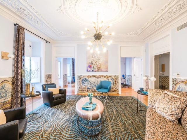 Apartamento venda em Misericórdia, Lisboa