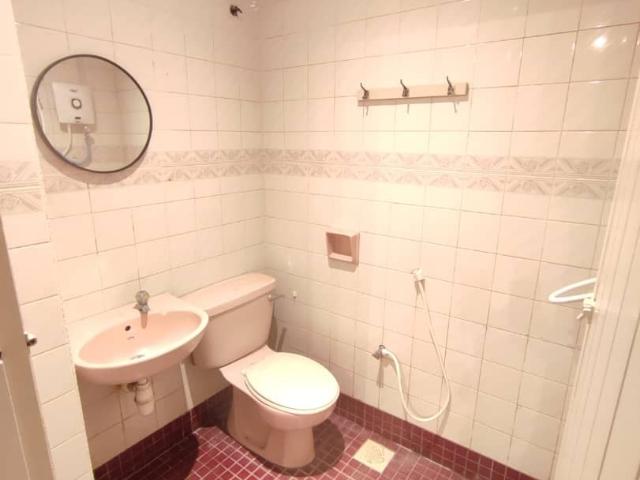 Room for rent in Country Heights Damansara, Kuala Lumpur