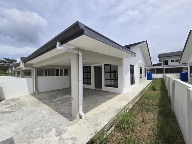 Residential House for sale in Tanjong Sepat, Selangor