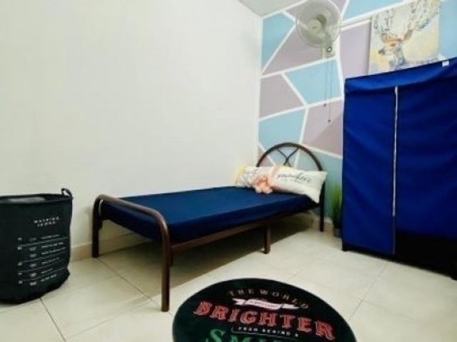 Room for rent in Petaling, Damansara Damai
