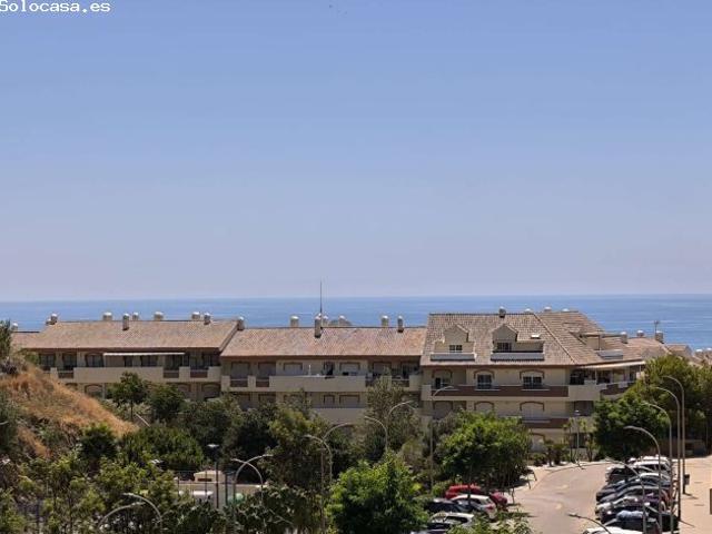 Piso en alquiler en Benalmádena