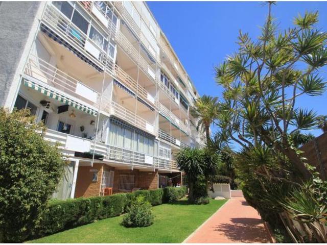 Piso en alquiler en Benalmádena