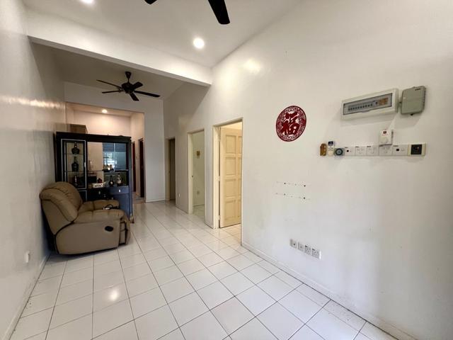 Terraced House for sale in Wellesley, Penang