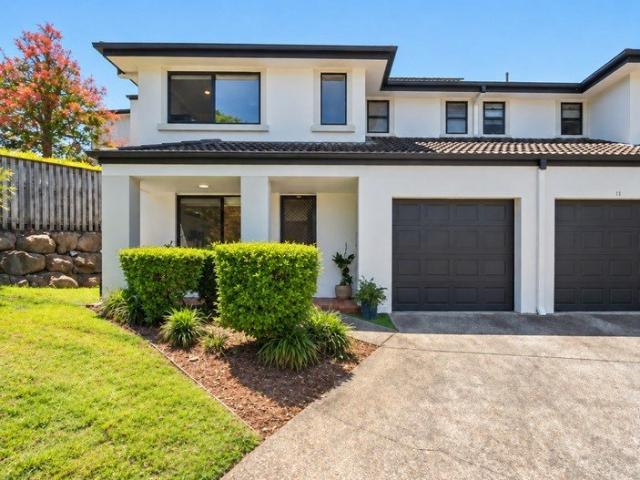 Townhouse for sale in Merrimac, Gold Coast City