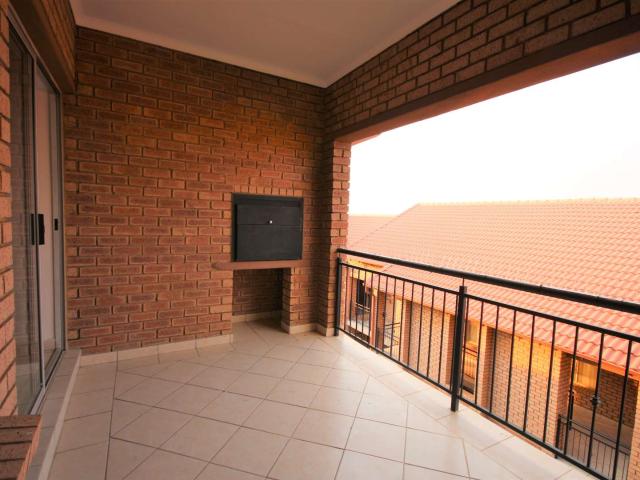 Apartment for rent in Tshwane Ward 101, City of Tshwane Metropolitan Municipality
