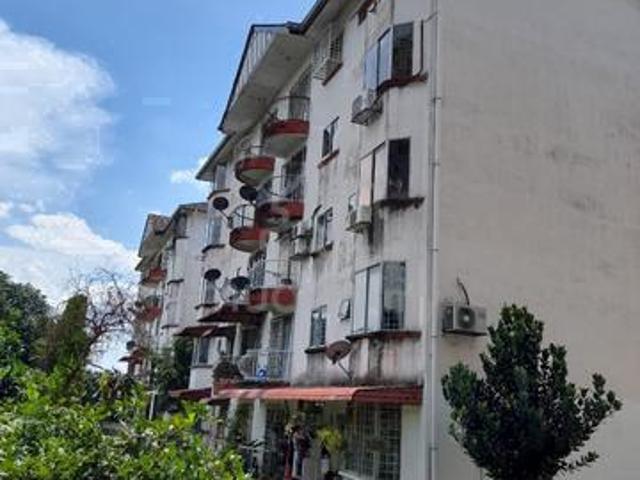 Apartment for sale in Kajang, Langat