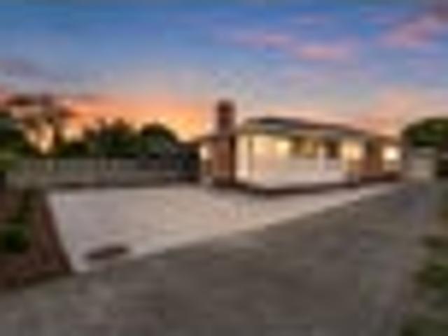 House for sale in Owhata, Oroua County