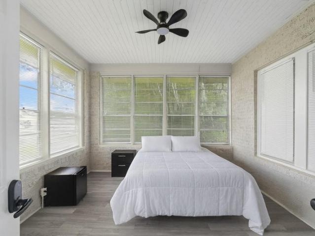 Room for rent in Jacksonville, Florida