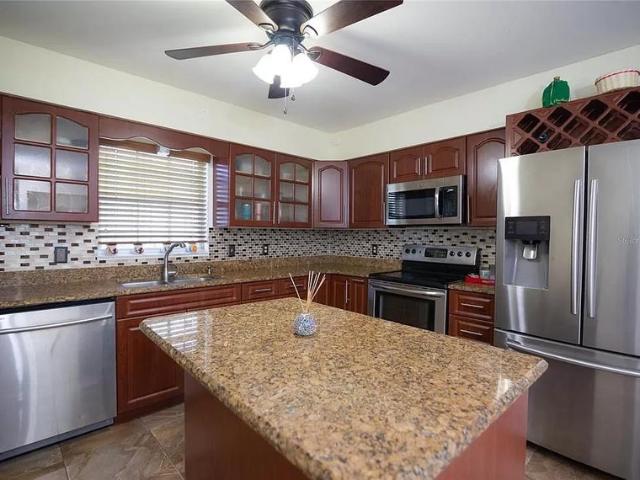 Room for rent in Florida