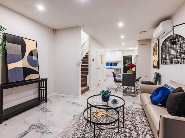 Townhouse for rent in Weymouth, Manurewa