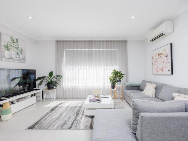 Apartment for rent in Cloverdale, City of Belmont