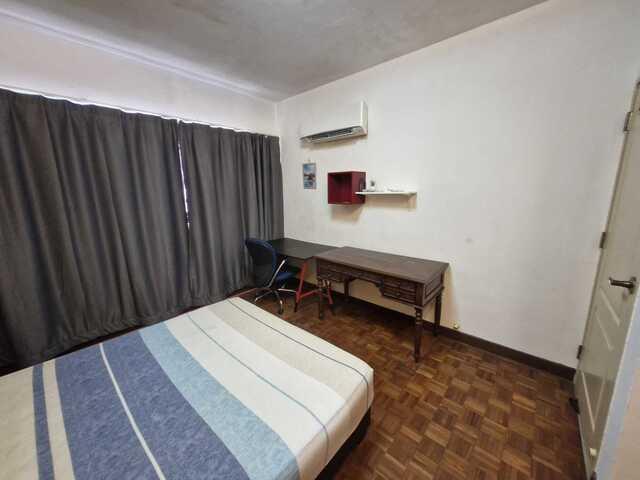 Room for rent
