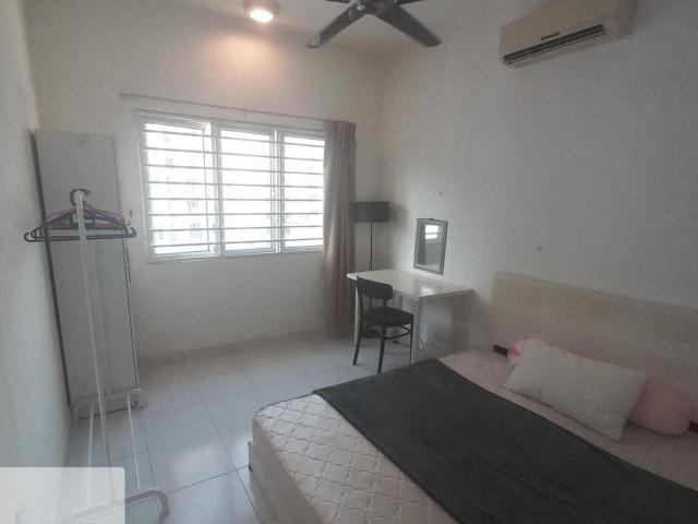 Room for rent in Petaling, Damansara Damai
