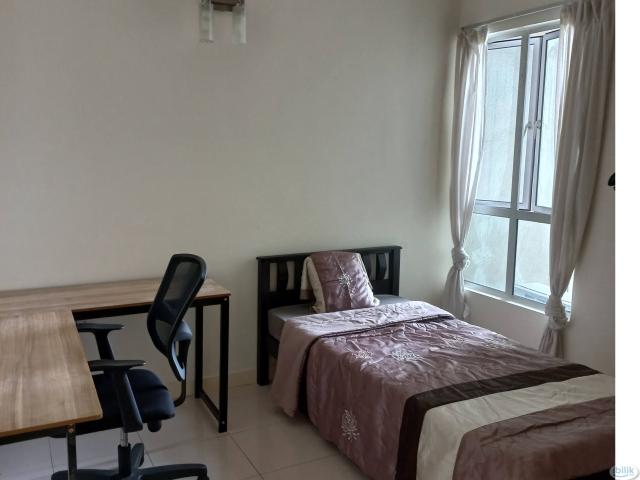 Room for rent in Petaling, Damansara Damai