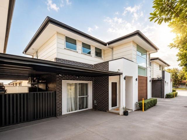 Townhouse for sale in Sydney, New South Wales