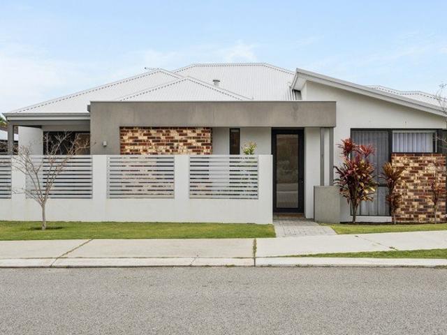 House for sale in Kallaroo, Western Australia