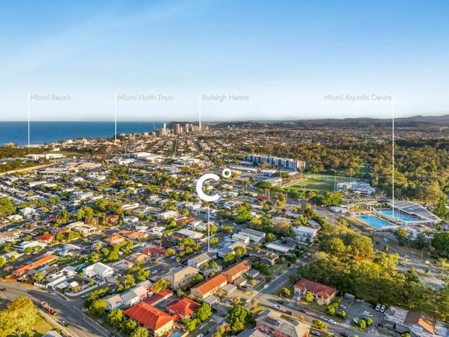 Apartment for sale in Mermaid Waters, Gold Coast City