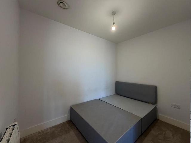 Apartment for rent in London Borough of Hillingdon, Greater London