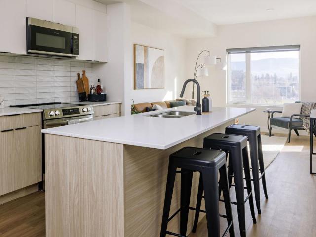 Apartment for rent in Winfield, British Columbia
