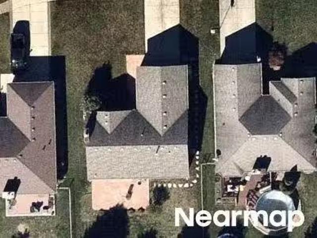 House for sale in Macomb