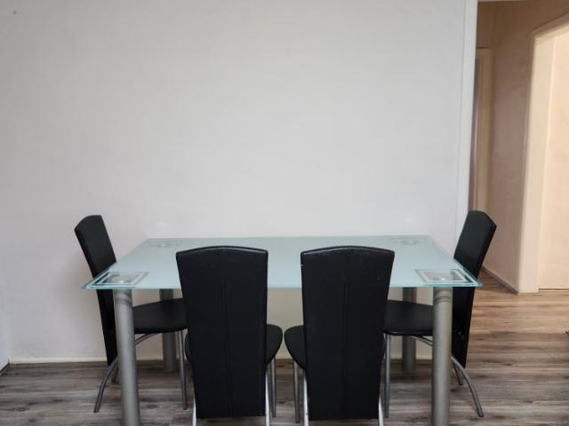 Room for rent in Camerons Creek, Victoria