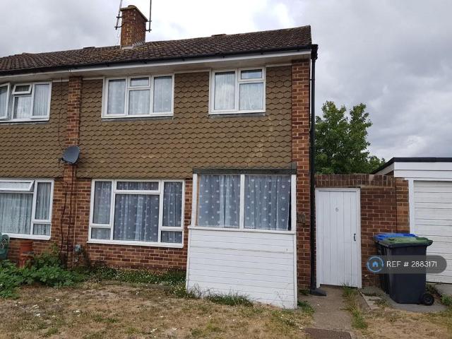 House for rent in Ripley Springs, Row Town