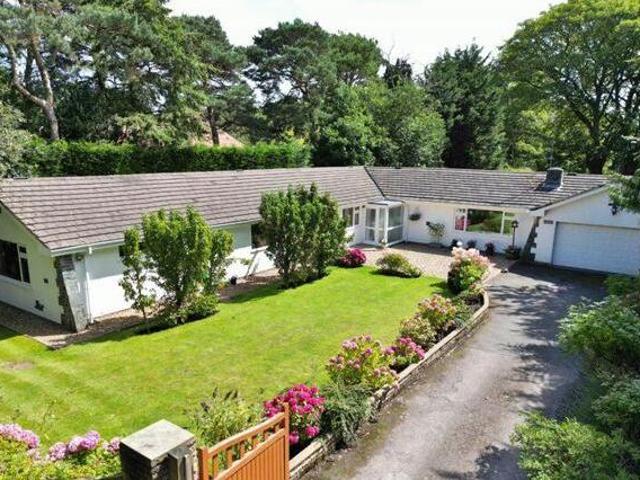 House for sale in Birkenhead
