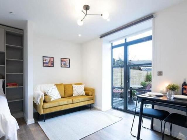 House for rent in Lyons, Greater London