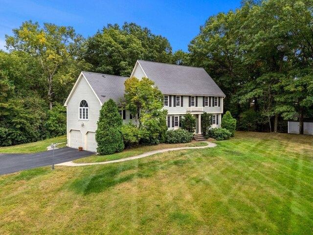 House for sale in Shawsheen Heights, Andover