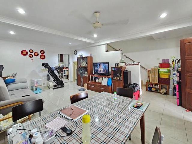 Terraced House for sale in Petaling, Subang Jaya
