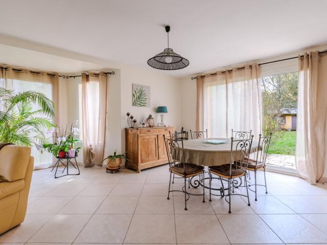 Maison vente à Dreux, Nogent-le-roi