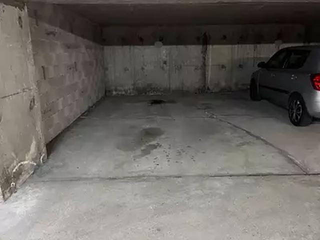 Garage vente à Nogent-sur-Marne, Nogent-sur-marne
