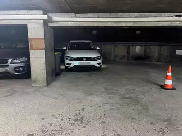 Garage vente à Nogent-sur-Marne, Nogent-sur-marne