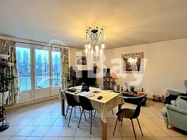 Appartement vente à Creil, Rive Gauche