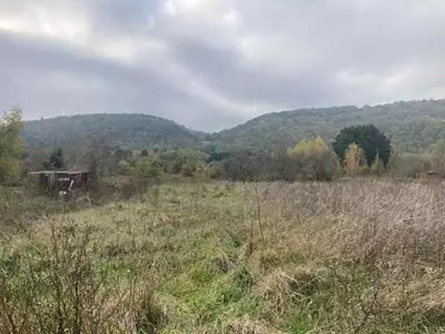 Terrain vente à Clermont-Ferrand, Nohanent