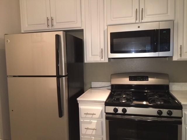 Apartment for rent in Canoga Park, California