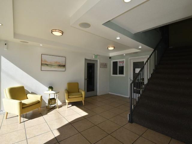 Apartment for rent in Encino Neighborhood Council District, Canoga Park