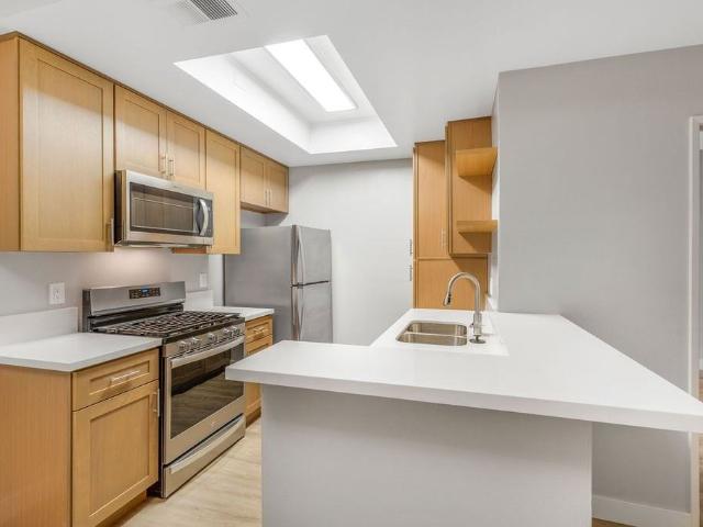 Apartment for rent in North Hollywood Neighborhood Council District, Canoga Park