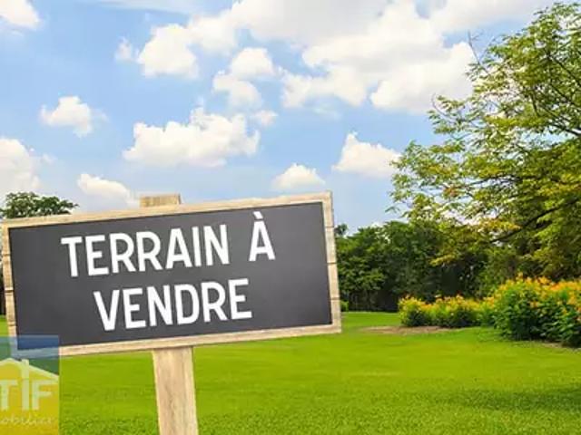 Terrain vente à Le Gripel, Noirétable